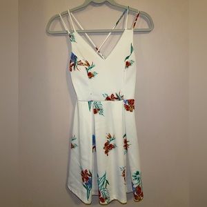 Pretty floral dress size-Small